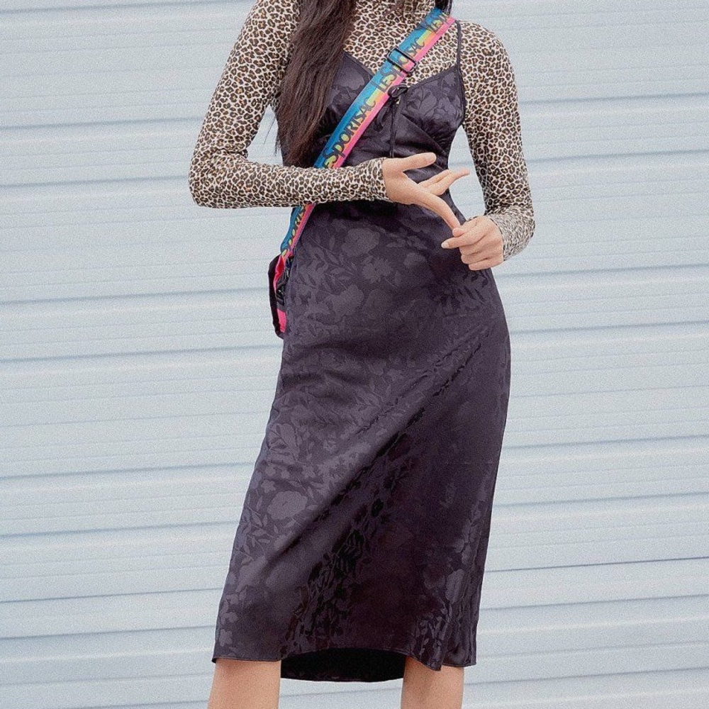 💚ISO💚 Urban Outfitters Betsy Satin Dress